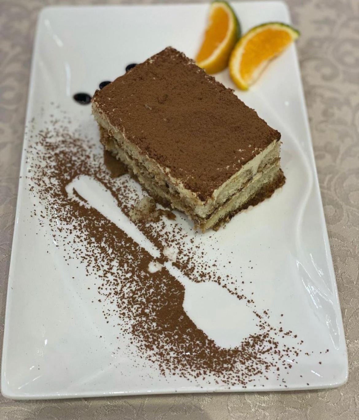 Hotel Ujvara Belsh Екстер'єр фото